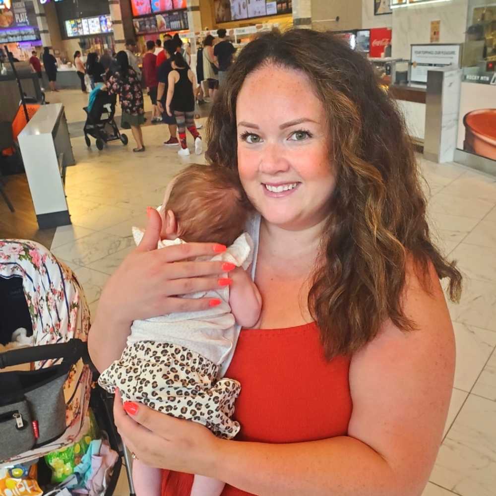 Meet your Posher, Andrea